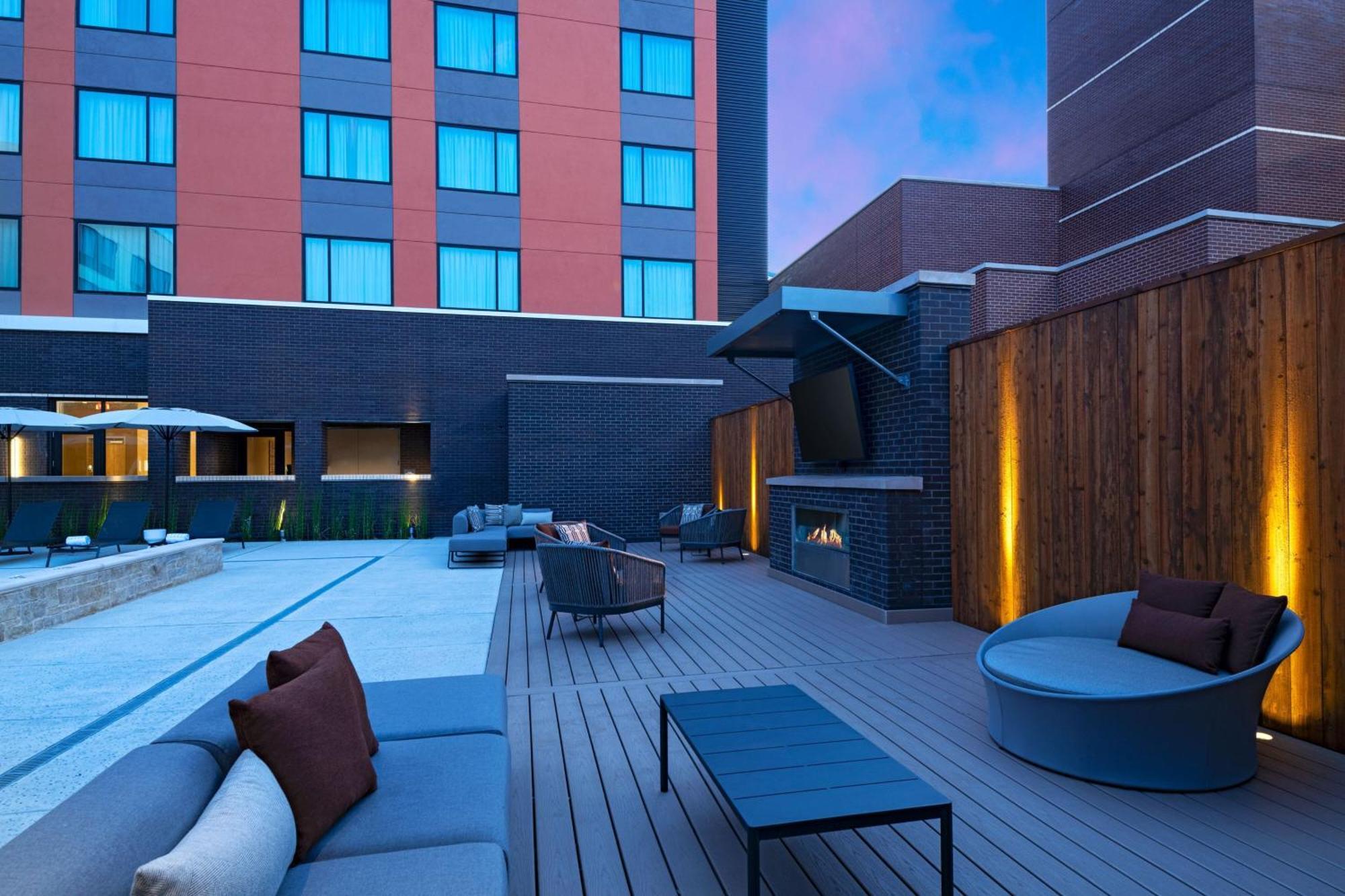 Ac Hotel By Marriott Waco Downtown Экстерьер фото