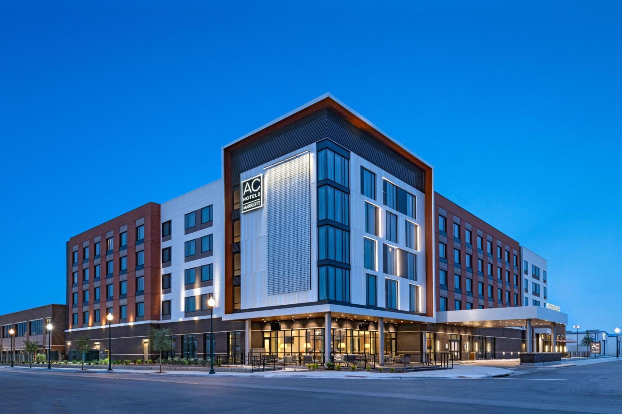 Ac Hotel By Marriott Waco Downtown Экстерьер фото