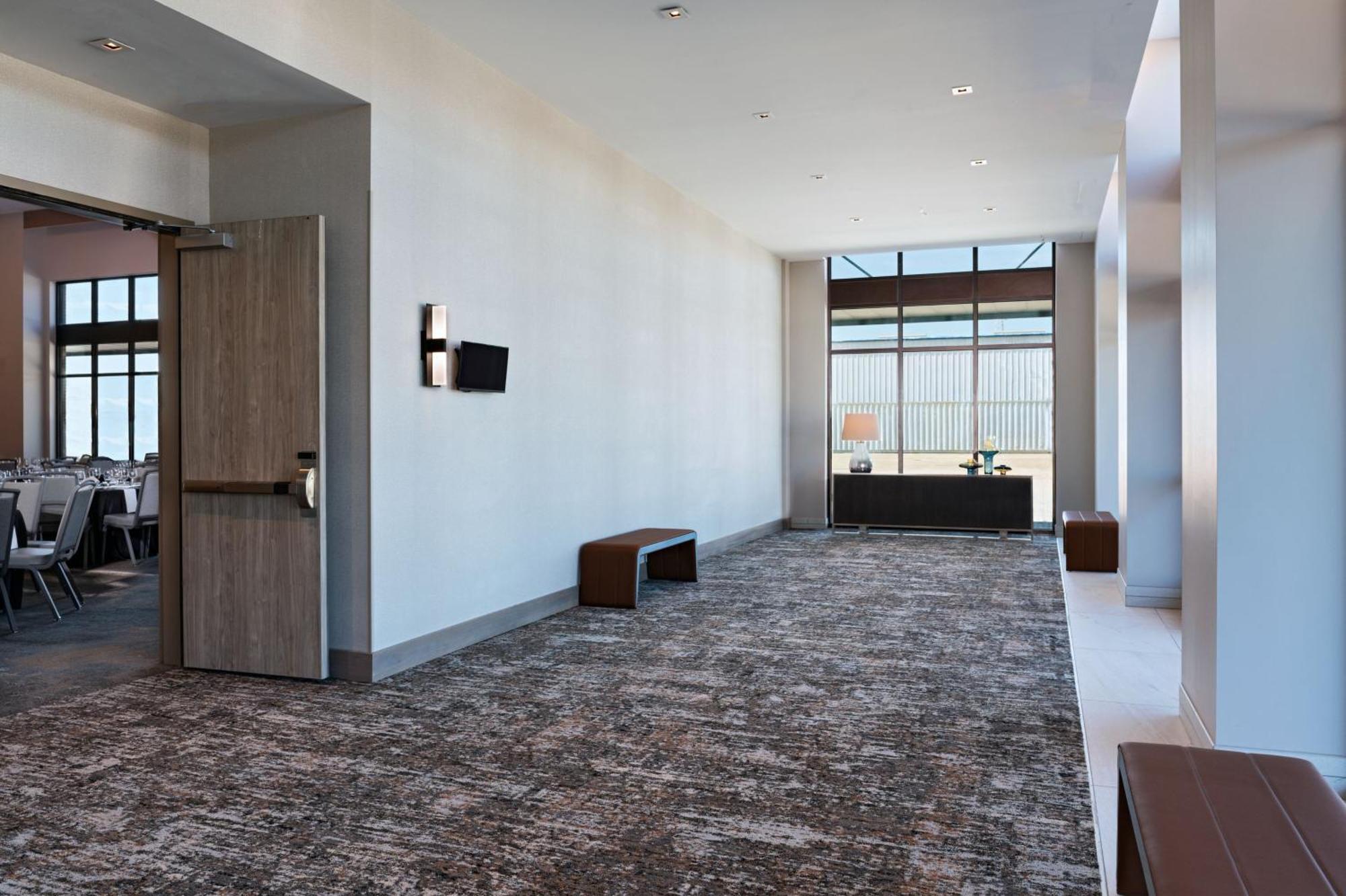 Ac Hotel By Marriott Waco Downtown Экстерьер фото